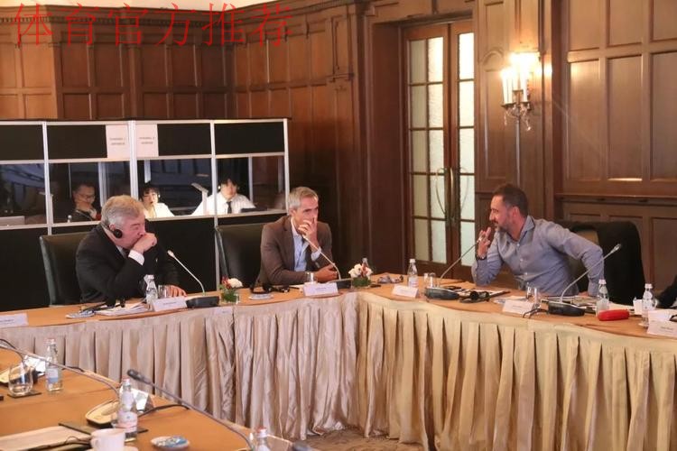 精英峰会|大咖云集，星光闪耀—亚足联精英俱乐部教练员峰会连续三年在沪举办